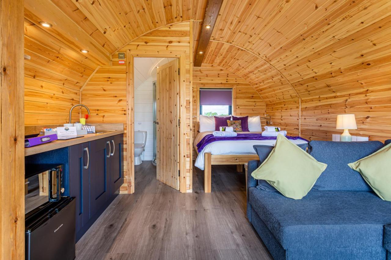 Hotel Kings Caves Glamping Torbeg Esterno foto