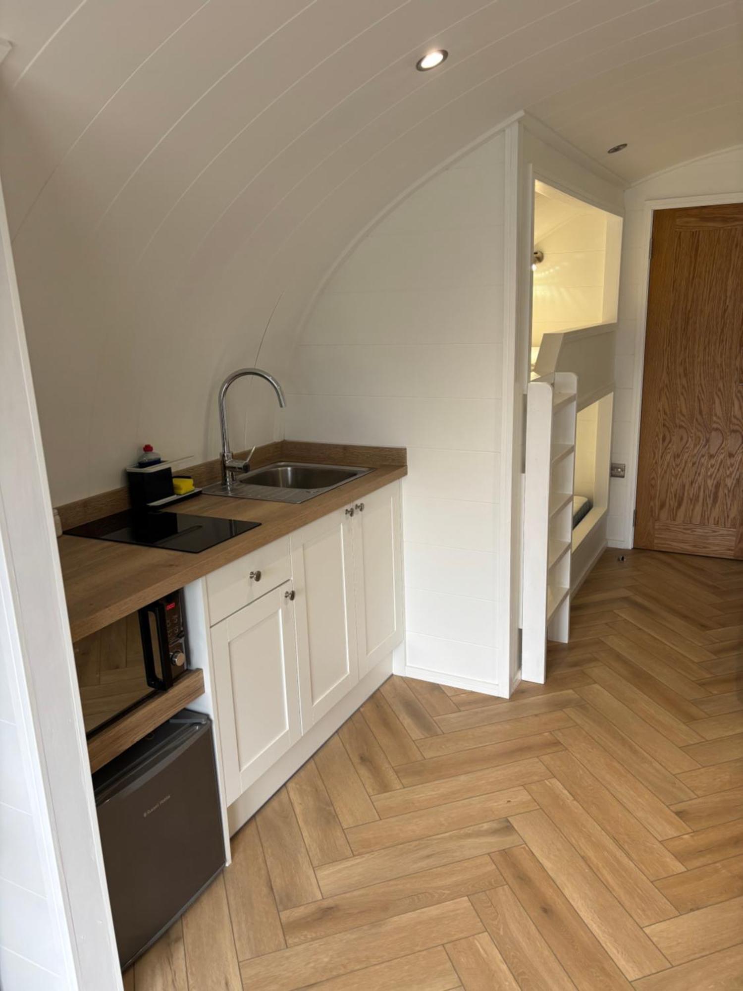 Hotel Kings Caves Glamping Torbeg Esterno foto